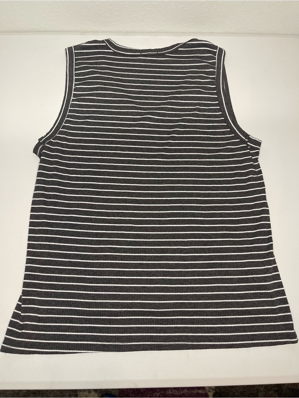 Maronie Gray White Striped Ribbed Lounge Pajama Set 2pc Tank Shorts Size Small - Picture 7 of 16
